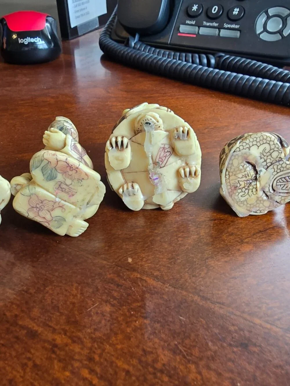 Set of 5 Vintage-Style Asian Decorative Figurines - Intricate Etched Design